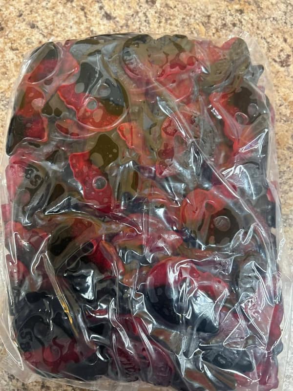 Bubs Godis Raspberry Liquorice Skulls 4000g