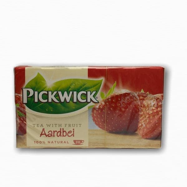 Pickwick Tea With strawberry
